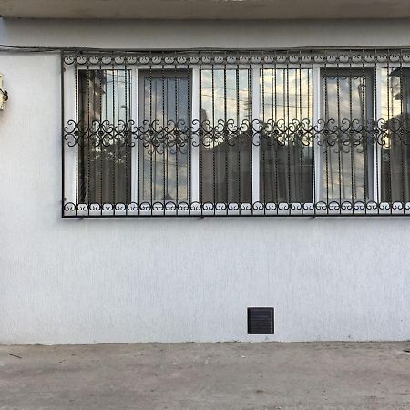 Квартира У Моря-Тереза Sochumi Exterior foto